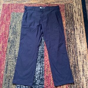 Black UB Tech 40 c 32 classic fit BLACK pants nylon spandex